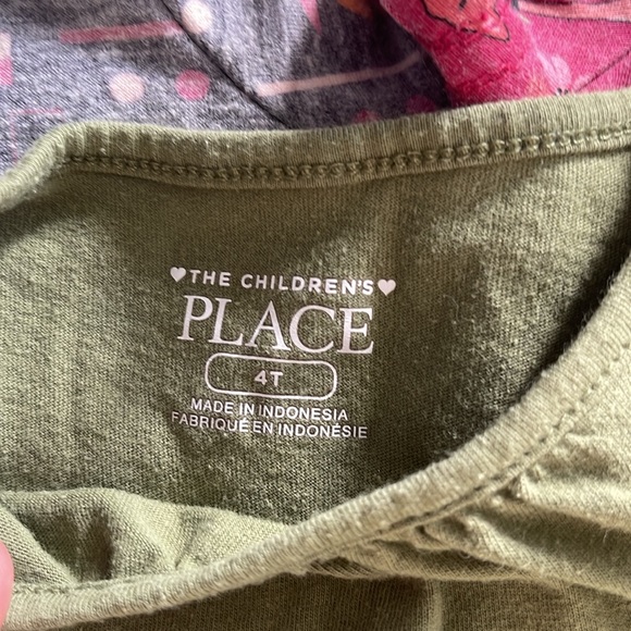 🔥3 for $10 - Three 4T girls dresses - Picture 2 of 8